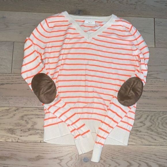 Light Weight Sweater‎  - Picture 1 of 1